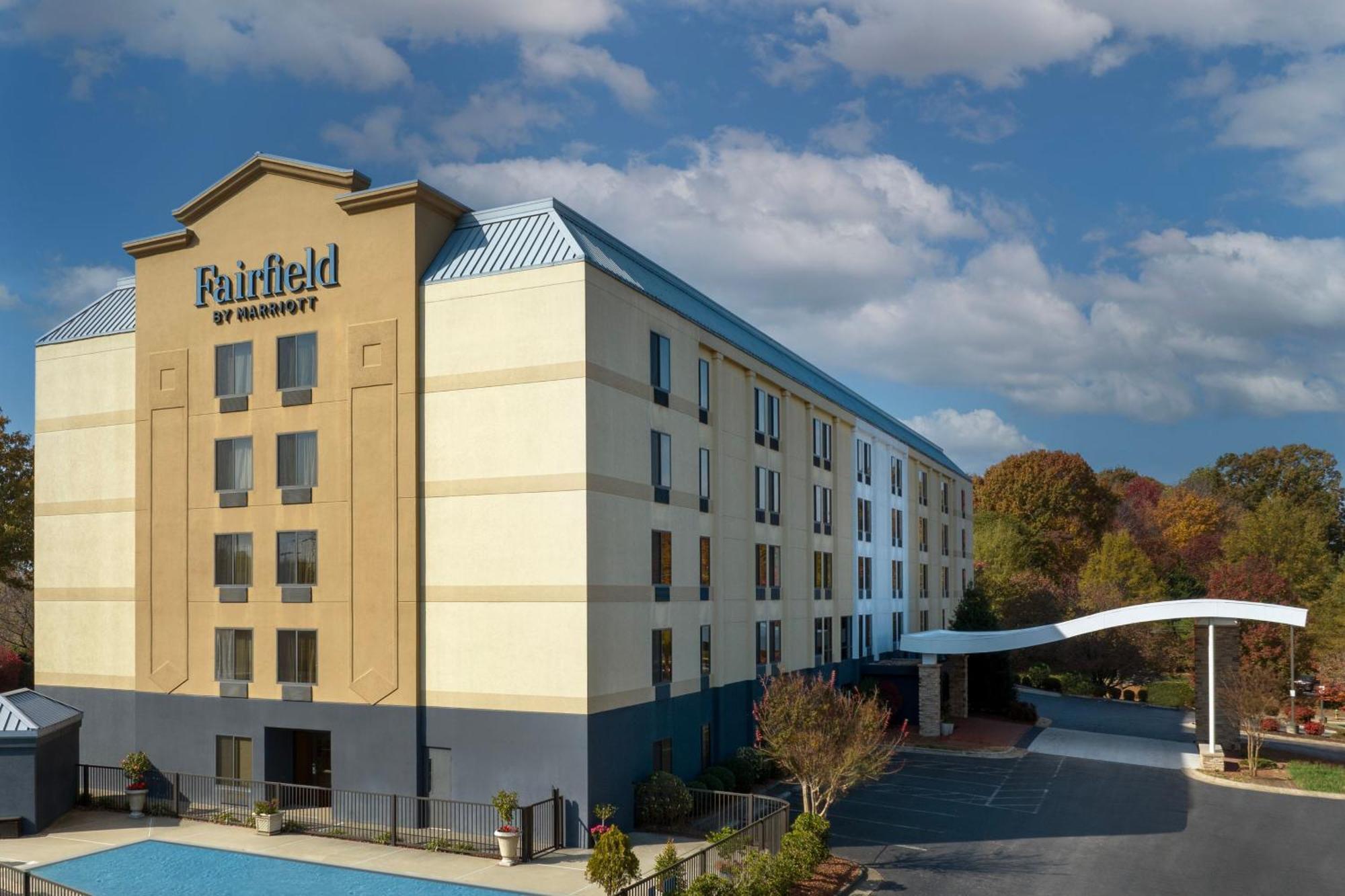 Fairfield Inn And Suites By Marriott Winston Salem/Hanes Exterior foto